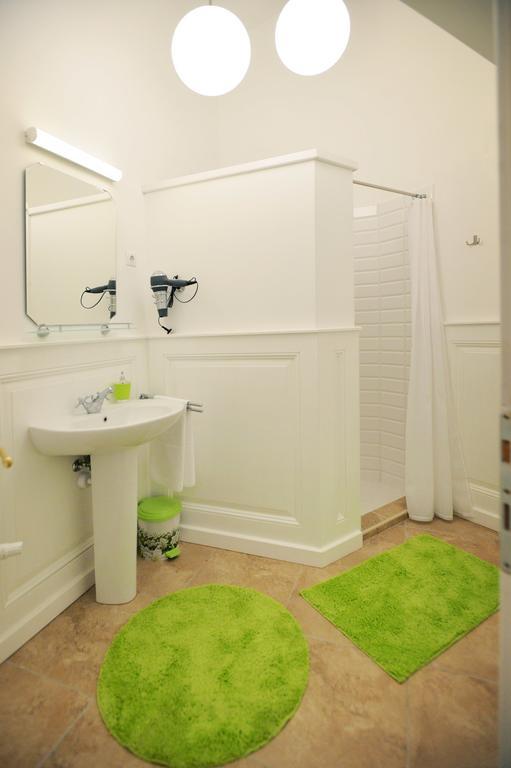 Varkapitany Apartman Eger Buitenkant foto